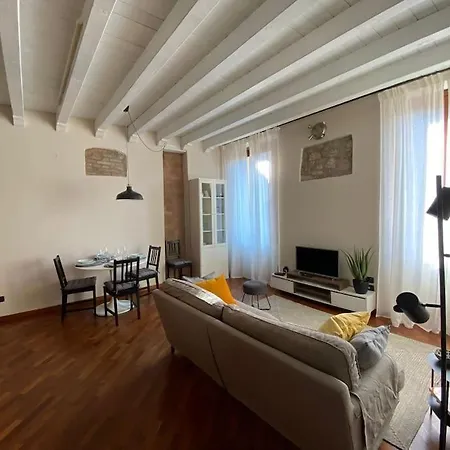 Apartamento A View On Brescia's Rooftops Brescia