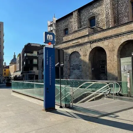 A View On Brescia's Rooftops ברשה